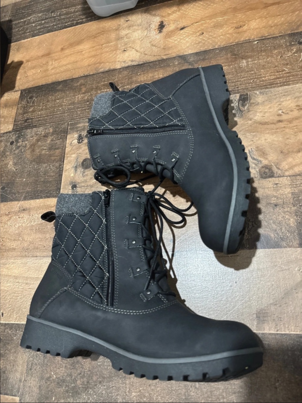 JBU Black Quilted Lace Up & zip Ankle Boots 9 wide new